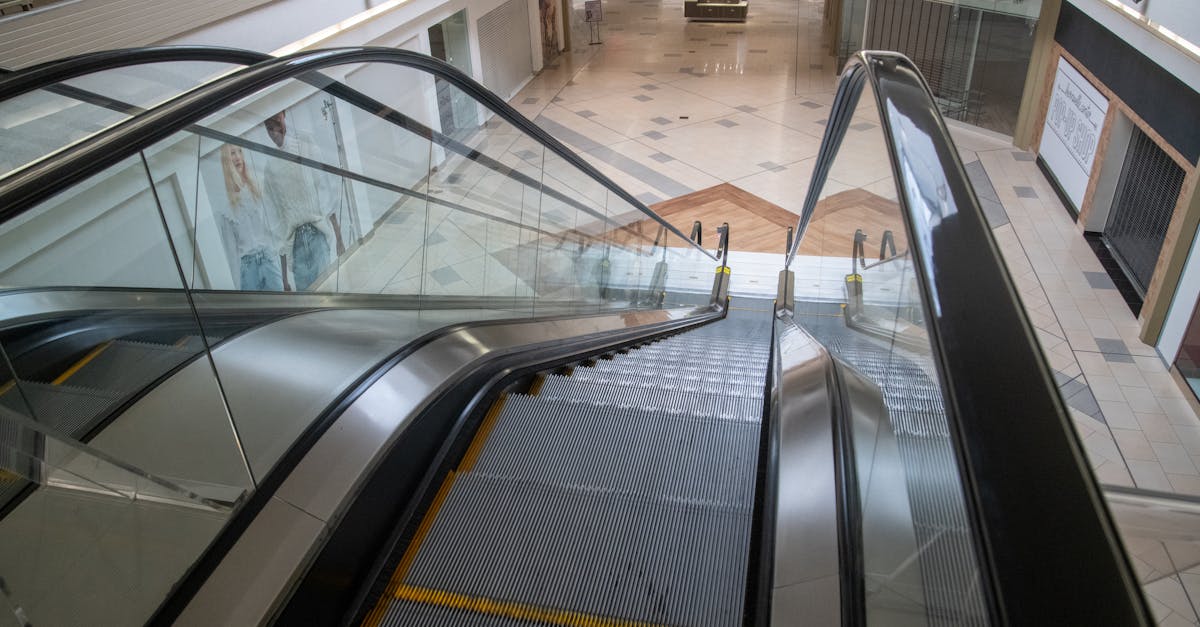 consumer spending illustration