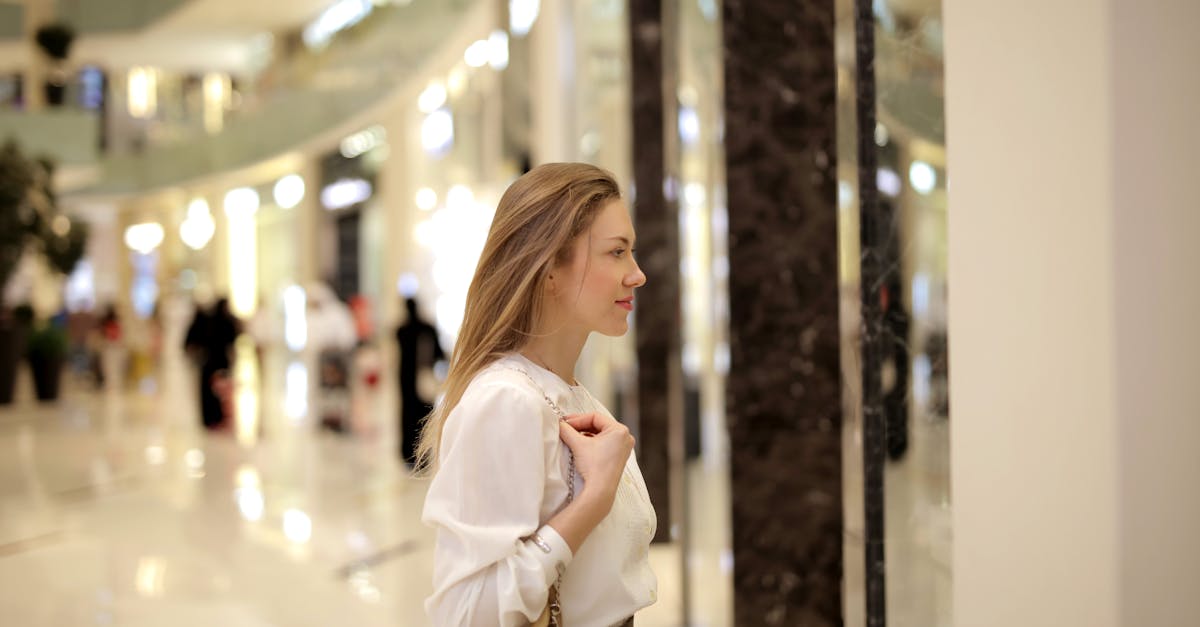 consumer spending illustration