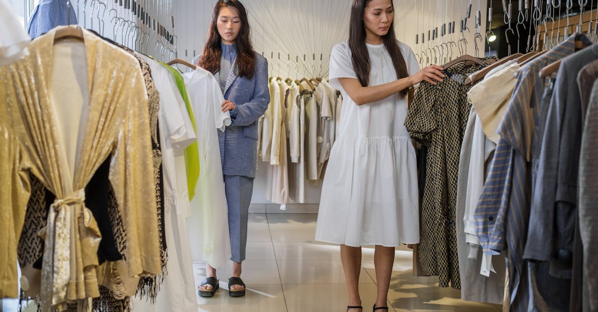 consumer spending illustration