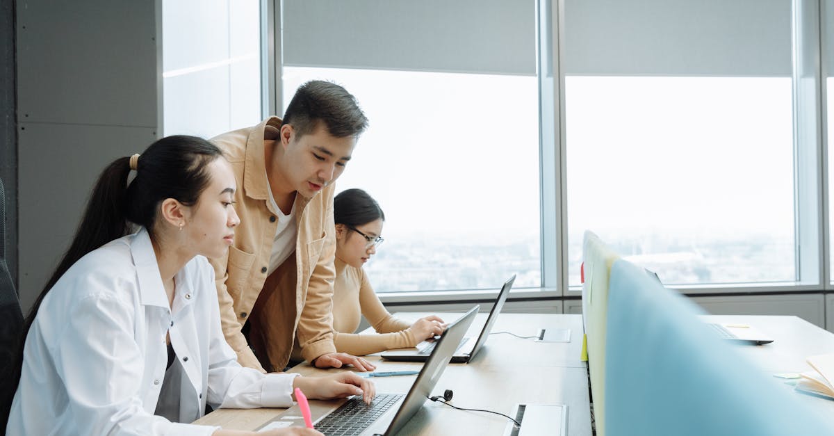 labor market illustration