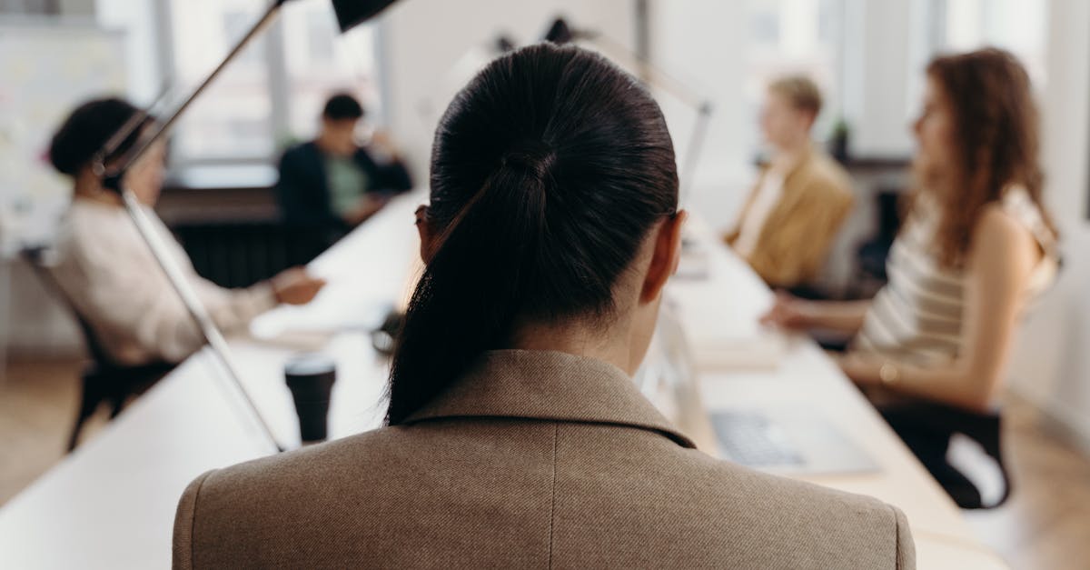 labor market illustration