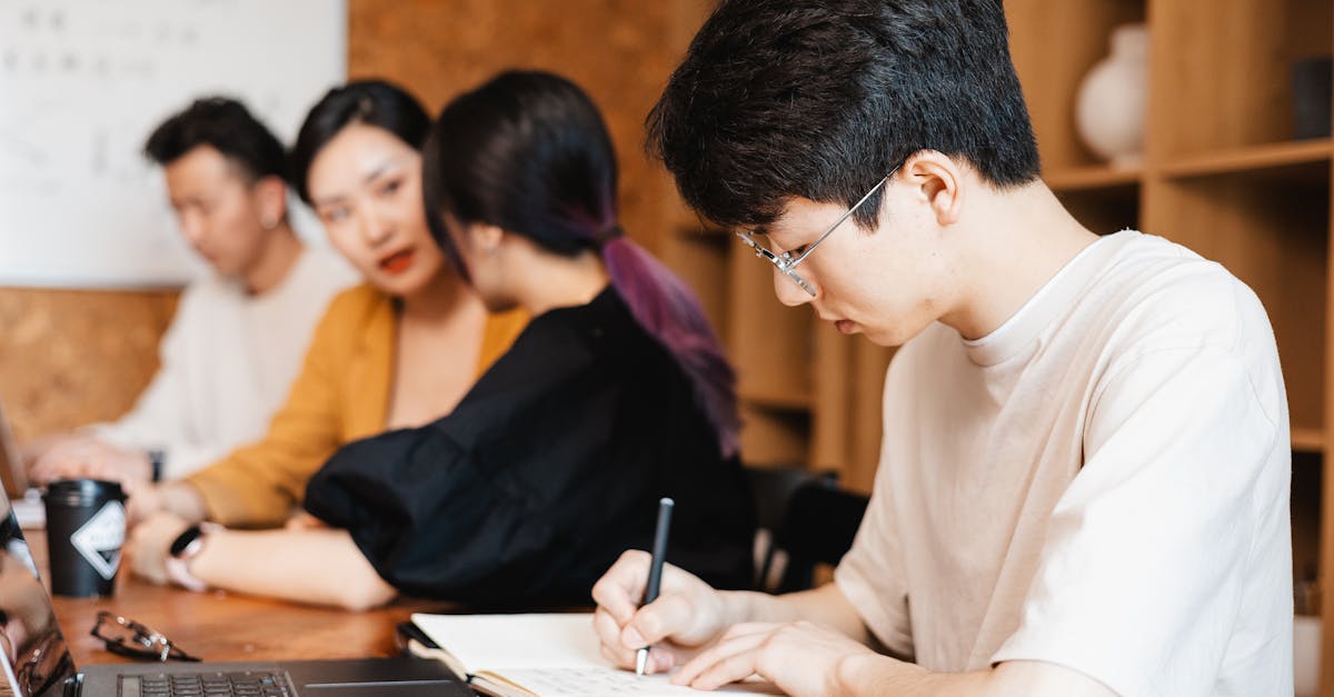 labor market illustration