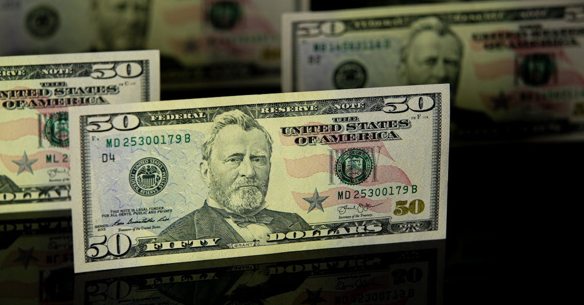 monetary policy illustration