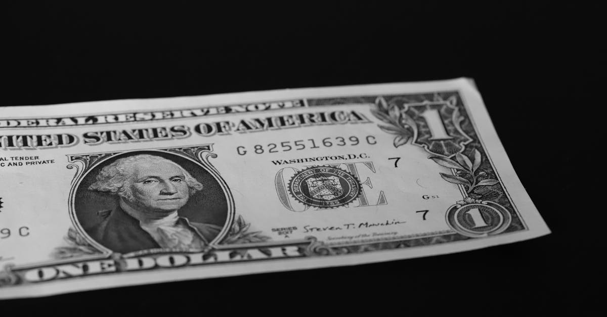 monetary policy illustration
