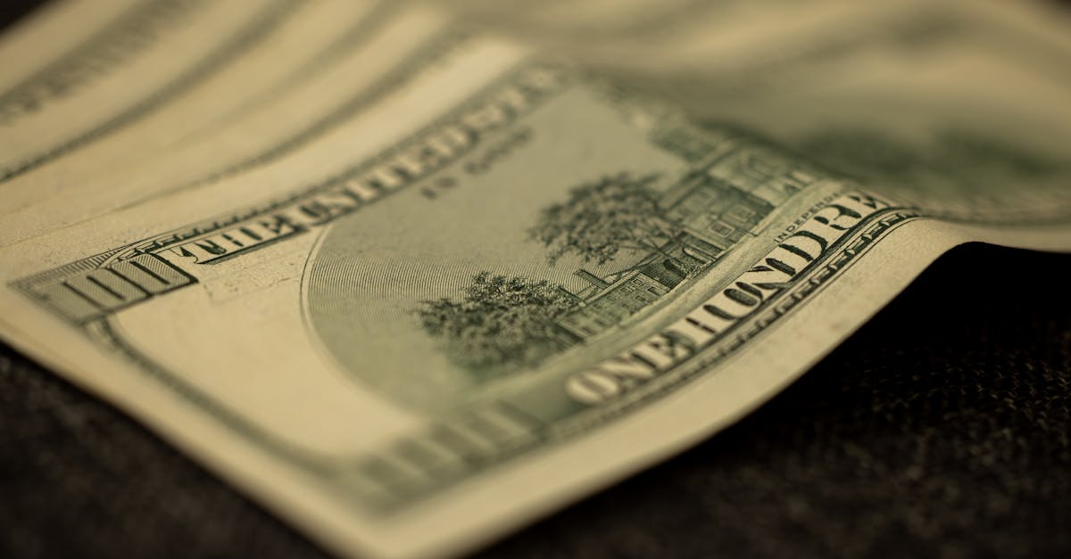 monetary policy illustration